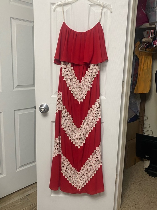 Judith March Dresses & Skirts - Judith March Bright Red Elastic Waist Off-Shoulder Top-Strapless Dress